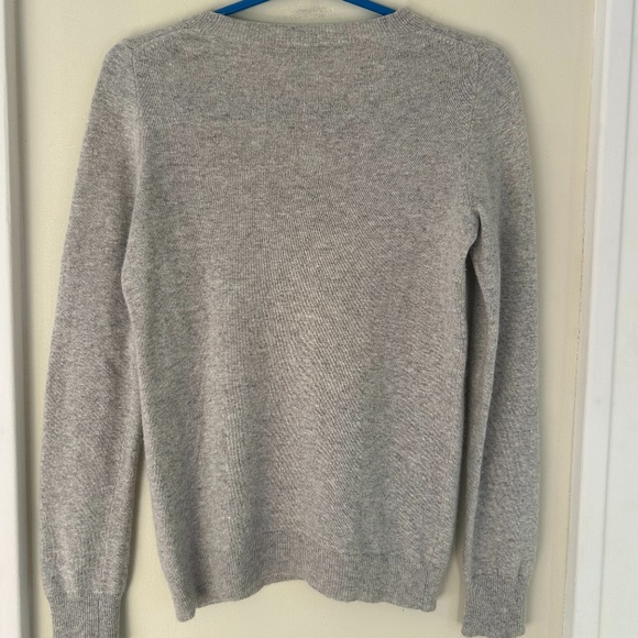 J Crew Pear Sweater - Picture 3 of 5